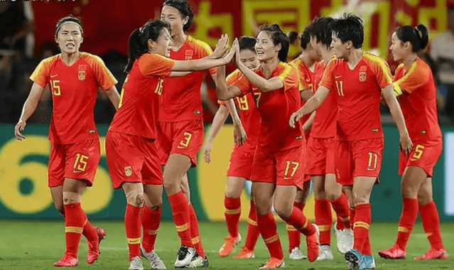 正式换帅，女足名帅上任，42岁，葡萄牙，成绩出色，王霜期待