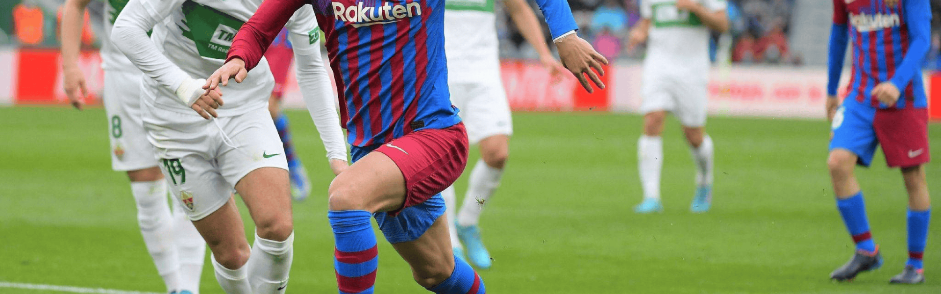 周六015 德甲：莱比锡红牛VS奥格斯堡 主场劲旅冲连胜，客场虫难阻狂攻